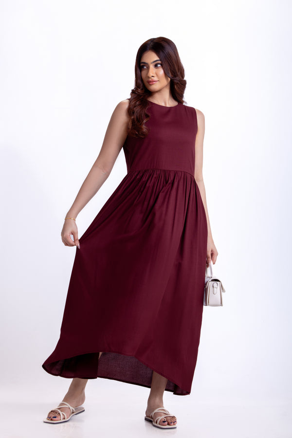 Sleeveless Dress With Side Yokes