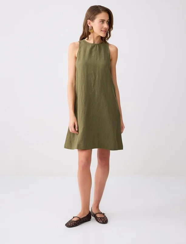 The fluid short dress